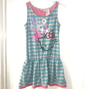 💢5/$20 hello Kitty S (6-6X)